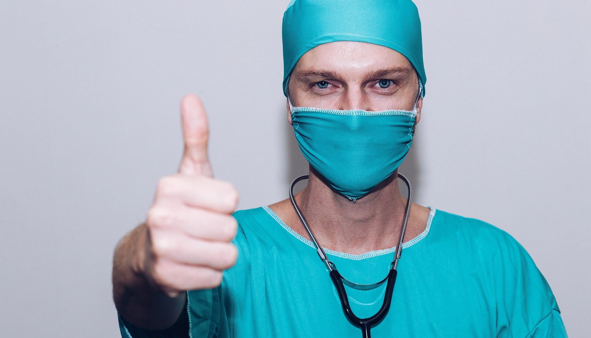 doctor-gf9999cdb6_1920